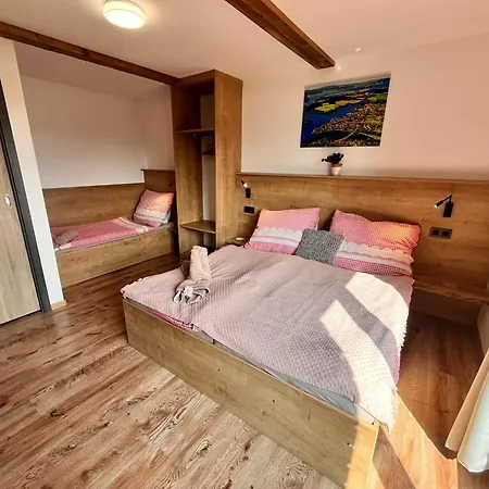 Chata Pod Houbovym Vrchem 2 Horni Plana Exterior photo