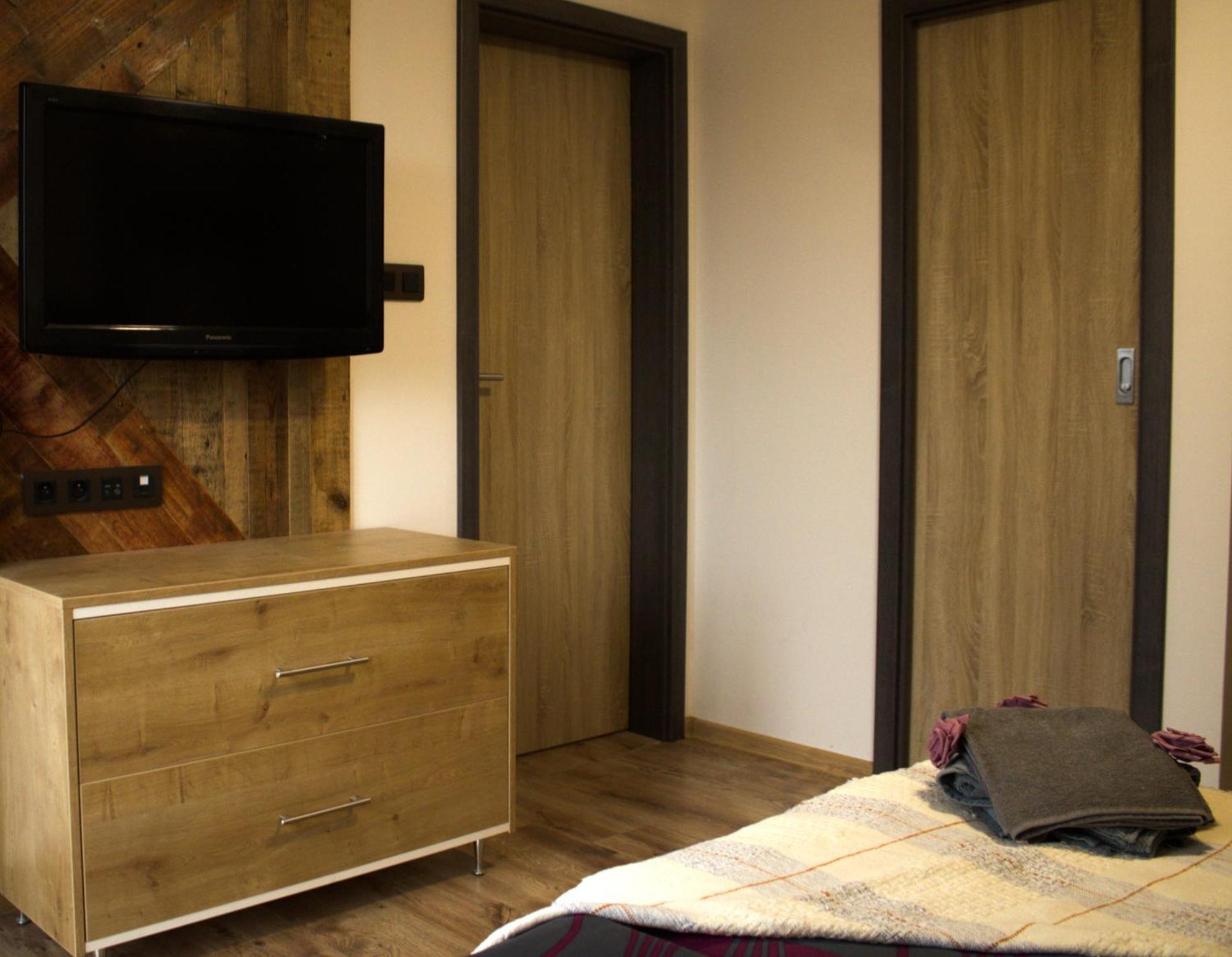 Pod Houbovym Vrchem 2 * Horni Plana