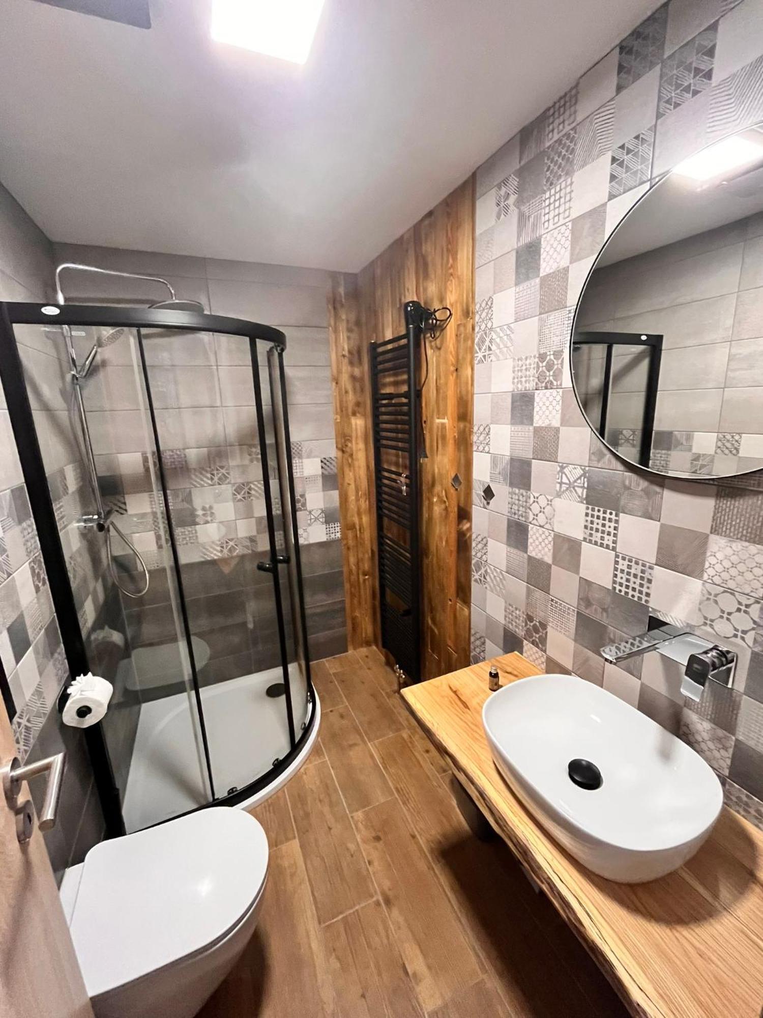Pod Houbovym Vrchem 2 * Horni Plana