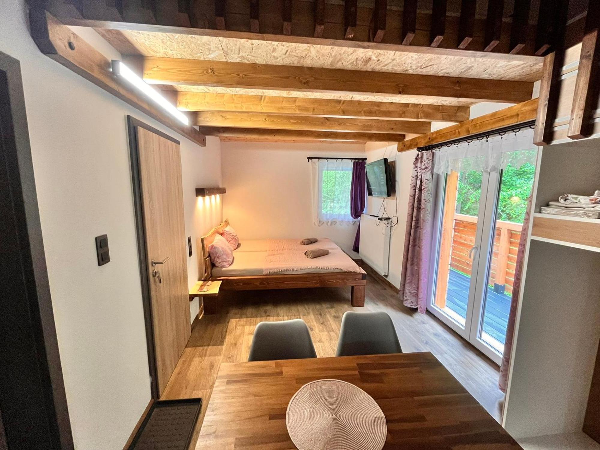 Pod Houbovym Vrchem 2 Horni Plana