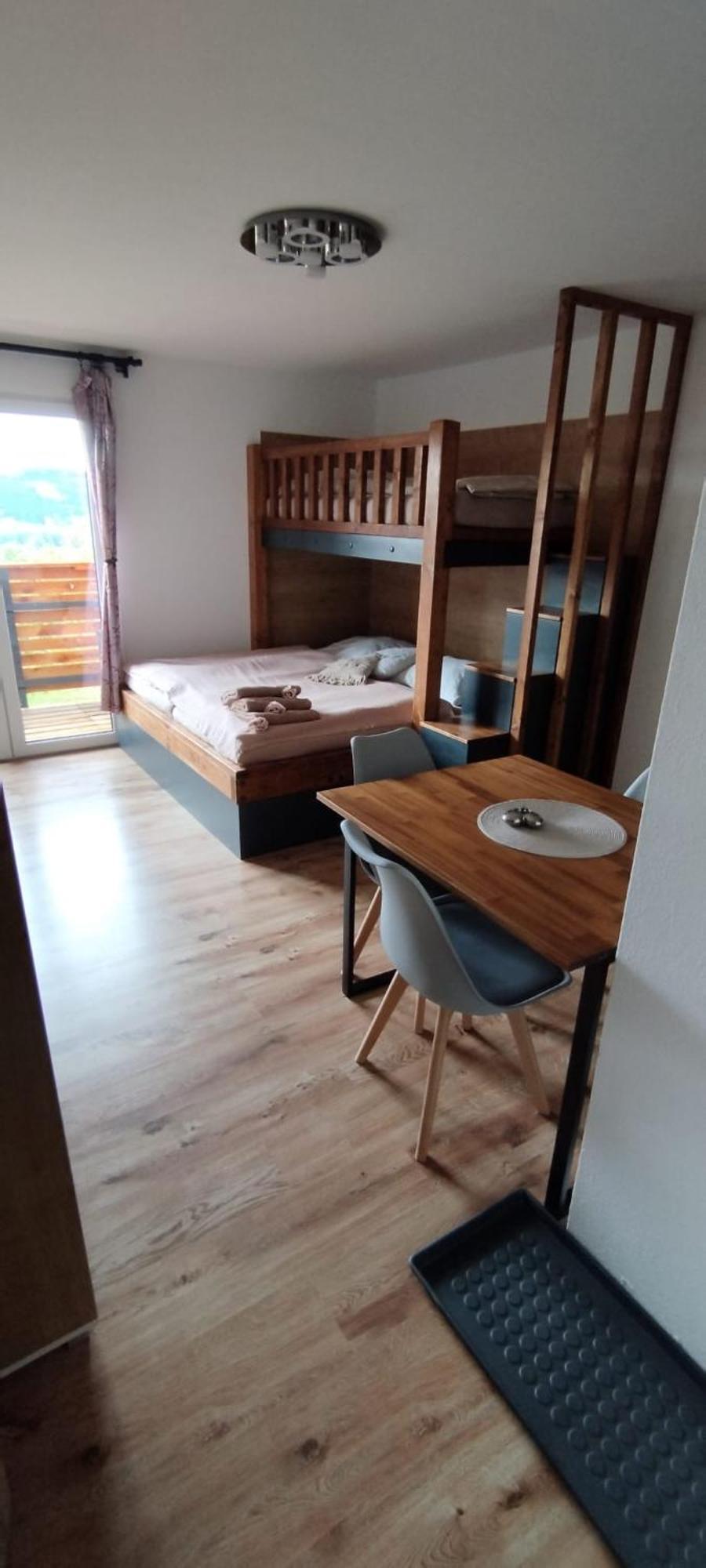Pod Houbovym Vrchem 2 *